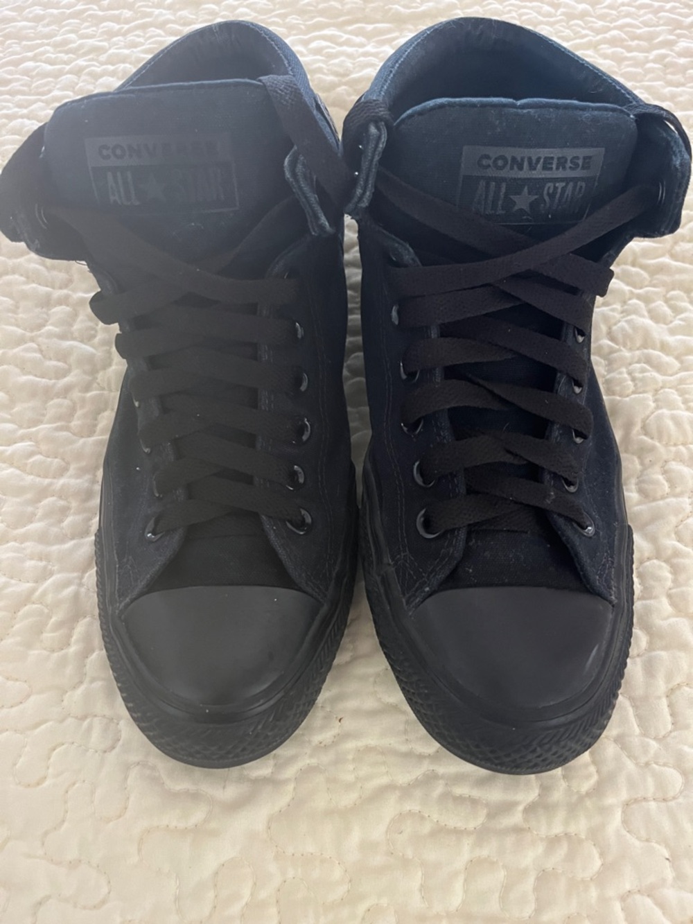 Converse Black High Top Mid Chuck Taylor Sneakers Unisex Mens 9 women’s 11